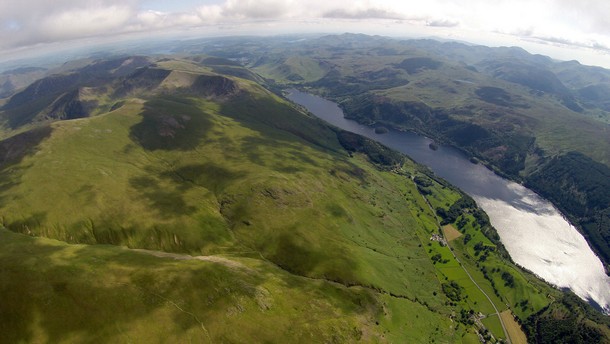 Half way to Browncove Crags